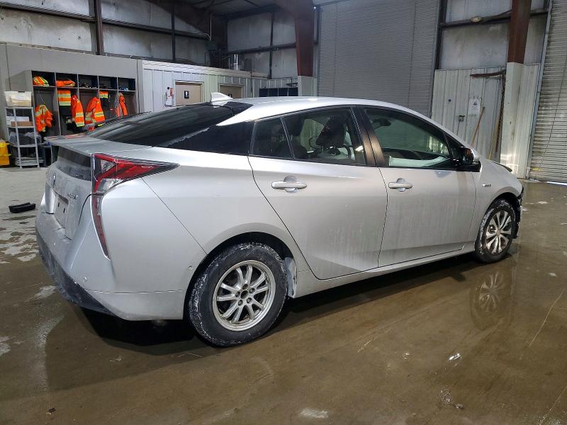 Photo 3 from auction – 2017 TOYOTA PRIUS with VIN JTDKBRFU3H3046918