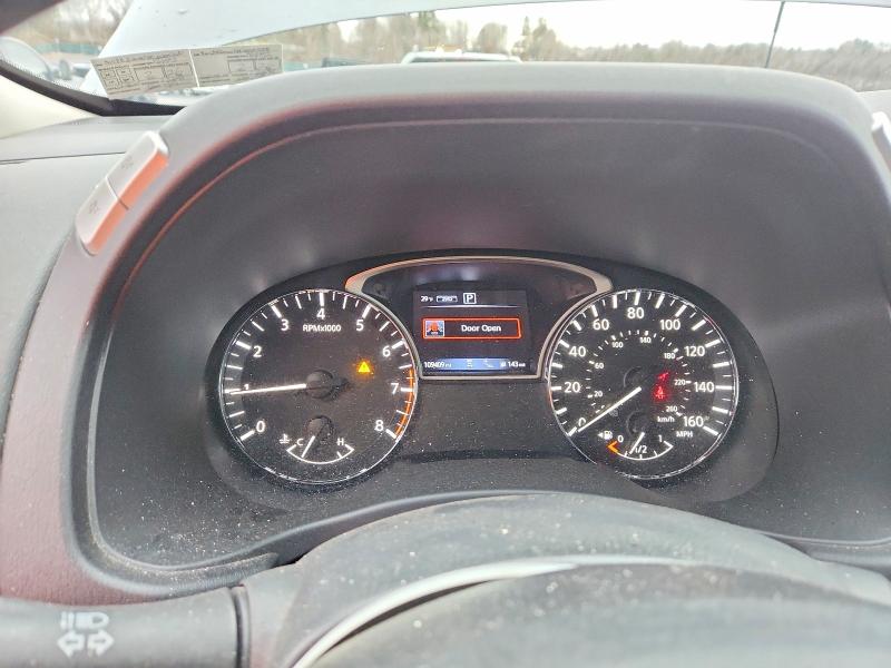 Photo 9 from auction – 2017 NISSAN PATHFINDER with VIN 5N1DR2MM3HC620508