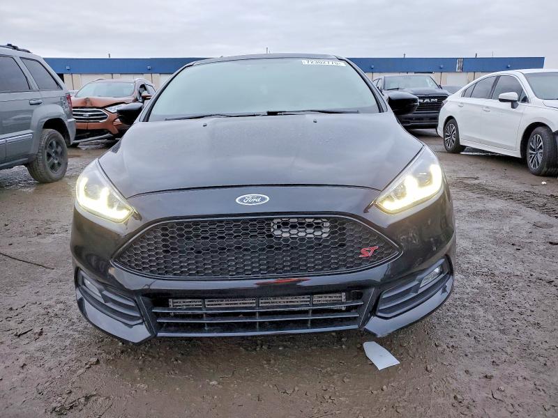 Photo 5 from auction – 2017 FORD FOCUS ST with VIN 1FADP3L9XHL266361