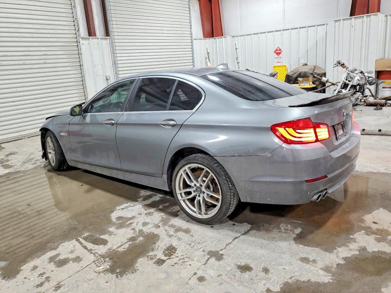 Photo 2 from auction – 2011 BMW 528 I with VIN WBAFR1C54BC745118
