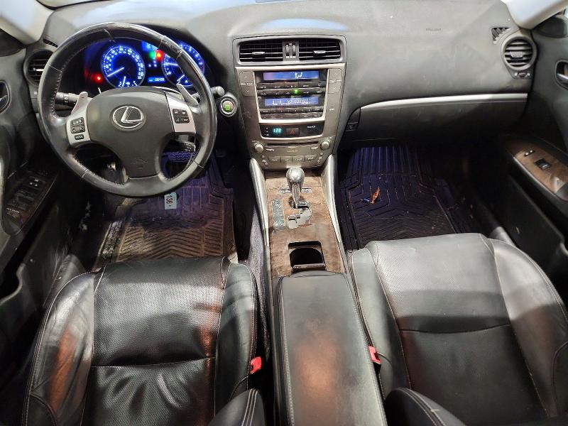 Photo 8 from auction – 2011 LEXUS IS with VIN JTHBF5C20B5155315