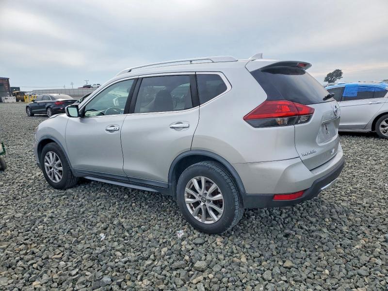 Photo 2 from auction – 2018 NISSAN ROGUE S with VIN KNMAT2MT5JP518366