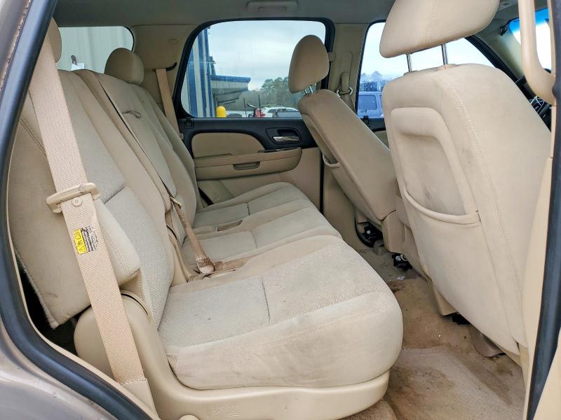 Photo 11 from auction – 2007 CHEVROLET TAHOE C150 with VIN 1GNFC13J67R166015