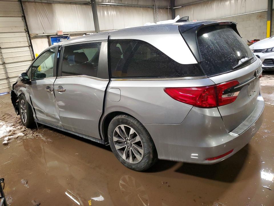Photo 2 from auction – 2021 HONDA ODYSSEY with VIN 5FNRL6H71MB019022