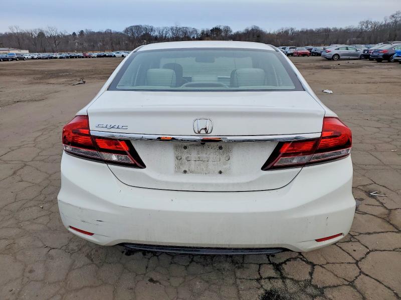 Photo 6 from auction – 2015 HONDA CIVIC LX with VIN 19XFB2F55FE292411
