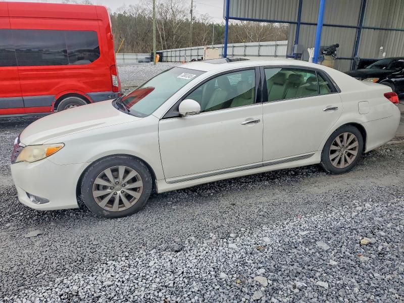 TOYOTA AVALON 2011 with VIN 4T1BK3DB8BU407782 - Photo from auction