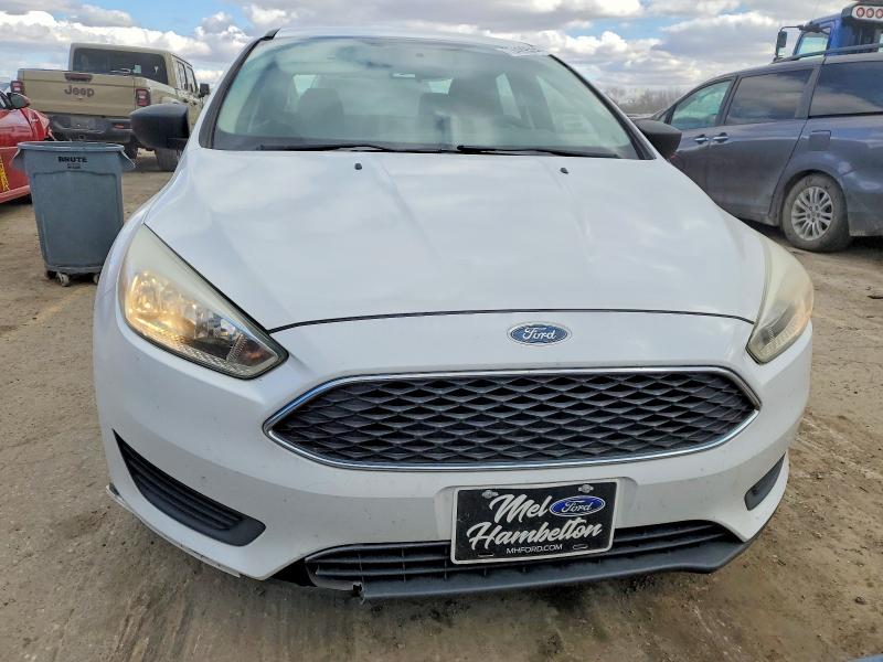 Photo 5 from auction – 2016 FORD FOCUS S with VIN 1FADP3E26GL361241