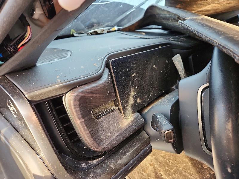 Photo 9 from auction – 2023 RIVIAN R1T ADVENT with VIN 7FCTGAAA6PN019598