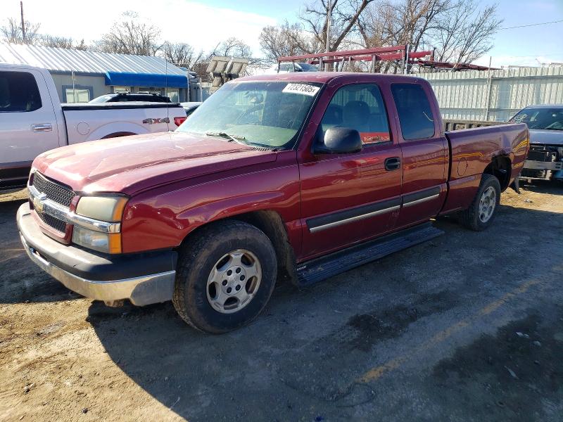CHEVROLET SILVERADO 2004 with VIN 2GCEC19T941319729 - Photo from auction