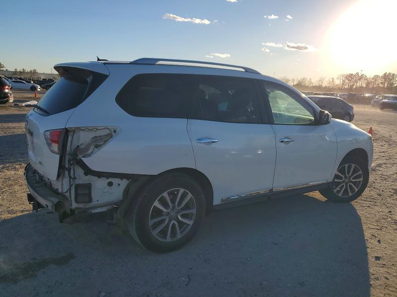 Photo 3 from auction – 2014 NISSAN PATHFINDER with VIN 5N1AR2MN5EC615818