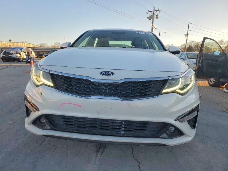 Photo 5 from auction – 2019 KIA OPTIMA with VIN 5XXGT4L37KG282755