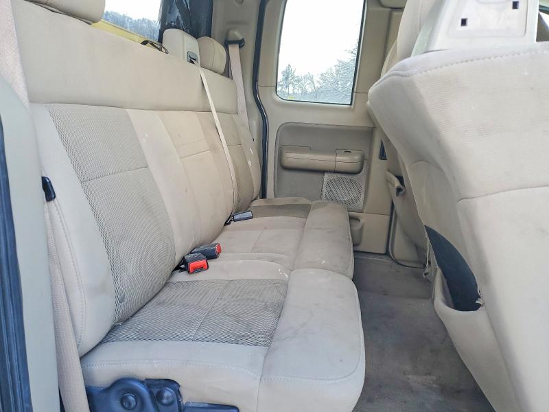 Photo 10 from auction – 2005 FORD F150 with VIN 1FTRX14W65NB04672