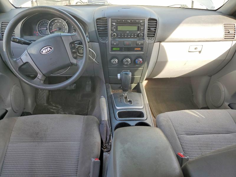 Photo 8 from auction – 2009 KIA SORENTO LX with VIN KNDJD735695872630