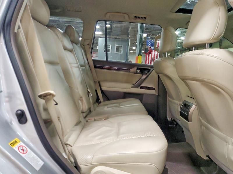 Photo 11 from auction – 2011 LEXUS GX 460 with VIN JTJBM7FX4B5024332