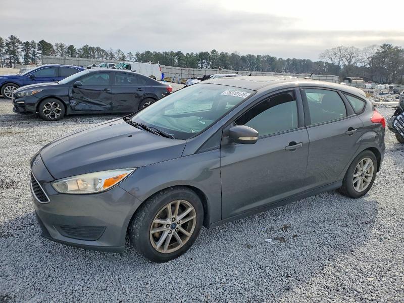 FORD FOCUS 2016 with VIN 1FADP3K26GL397015 - Photo from auction