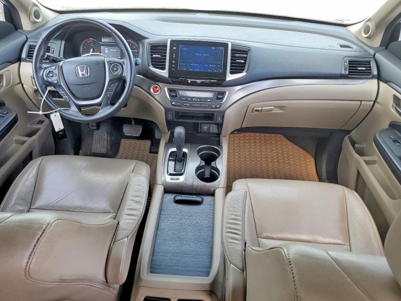Photo 8 from auction – 2016 HONDA PILOT with VIN 5FNYF5H53GB054306