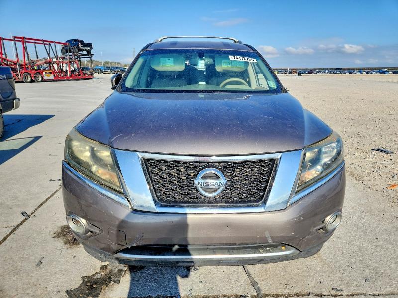 Photo 5 from auction – 2014 NISSAN PATHFINDER with VIN 5N1AR2MN8EC713323