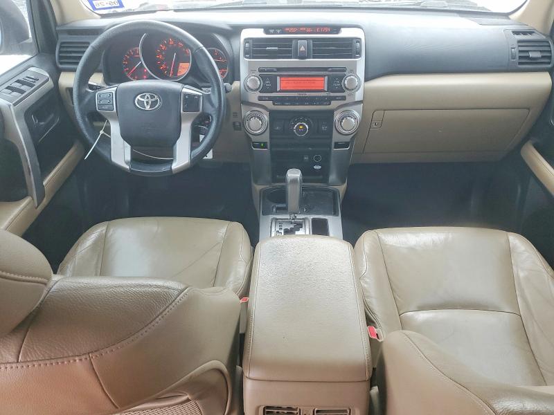 Photo 8 from auction – 2011 TOYOTA 4RUNNER SR with VIN JTEZU5JR2B5024291