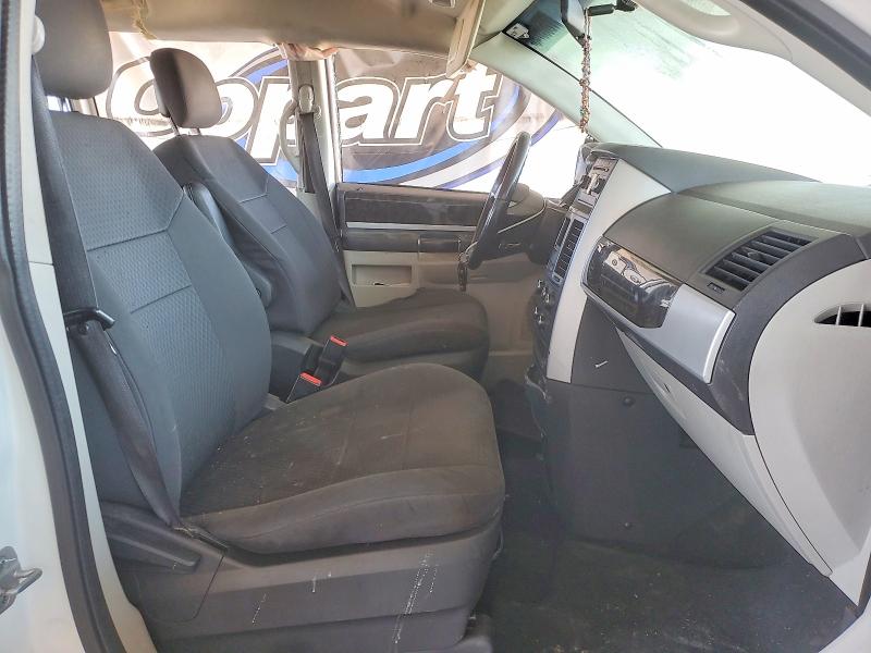 Photo 7 from auction – 2010 DODGE GRAND CARA with VIN 2D4RN5D11AR341782