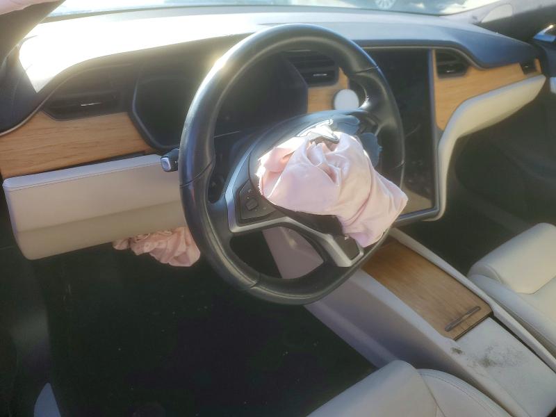 Photo 8 from auction – 2020 TESLA MODEL S with VIN 5YJSA1E2XLF411059