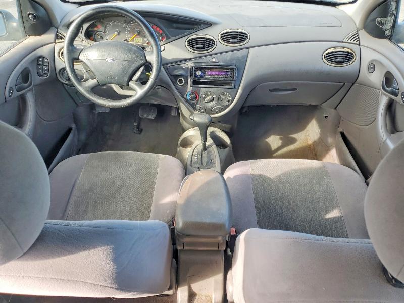 Photo 8 from auction – 2001 FORD FOCUS with VIN 1FAFP343X1W156403