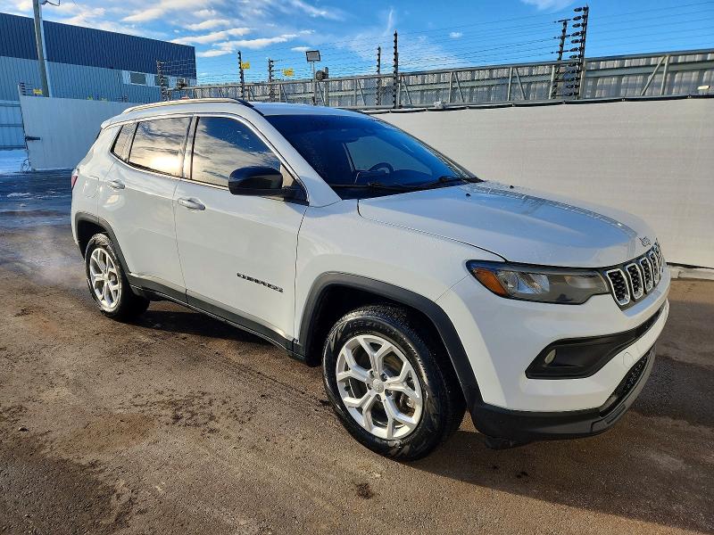 Photo 4 from auction – 2024 JEEP COMPASS with VIN 3C4NJDBNXRT102960
