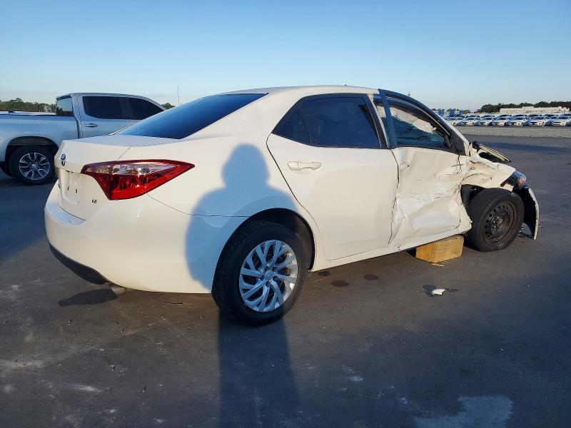 Photo 3 from auction – 2018 TOYOTA COROLLA L with VIN 5YFBURHE4JP850206