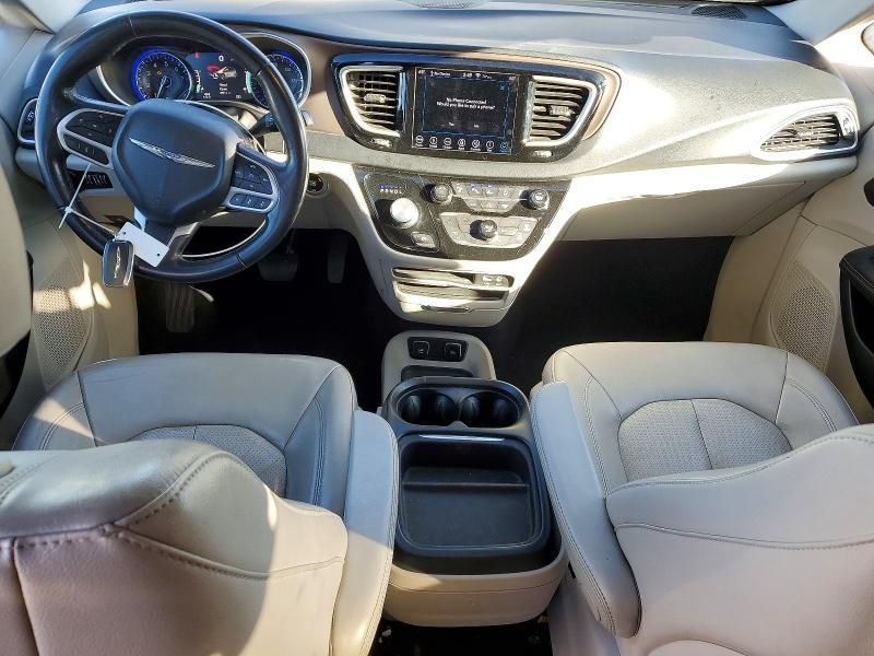 Photo 8 from auction – 2018 CHRYSLER PACIFICA T with VIN 2C4RC1BG0JR218011