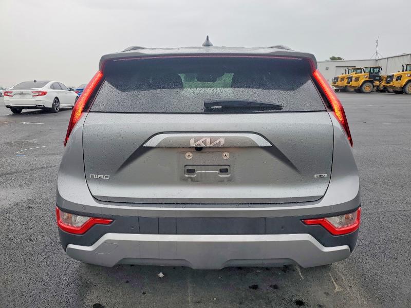 Photo 6 from auction – 2023 KIA NIRO EX with VIN KNDCR3LE6P5048370