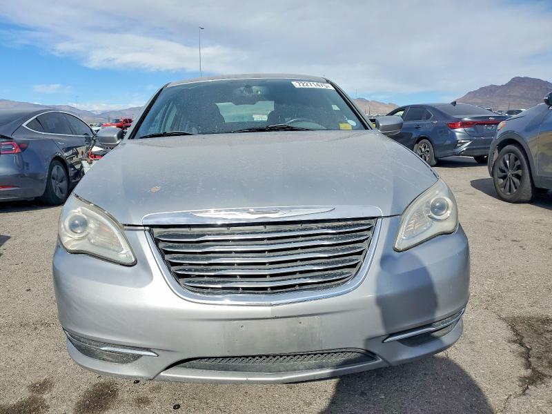 Photo 5 from auction – 2013 CHRYSLER 200 with VIN 1C3CCBBB0DN766273