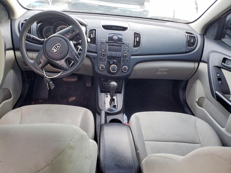 Photo 8 from auction – 2010 KIA FORTE EX with VIN KNAFU4A24A5140835
