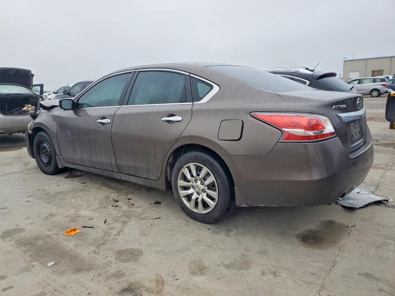 Photo 2 from auction – 2015 NISSAN ALTIMA with VIN 1N4AL3AP3FC577076