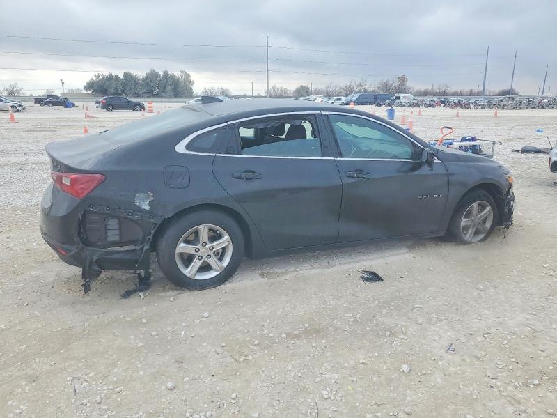 Photo 3 from auction – 2024 CHEV MALIBU with VIN 1G1ZD5STXRF112985