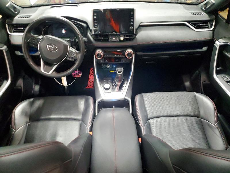 Photo 8 from auction – 2022 TOYOTA RAV4 PRIME with VIN JTMFB3FV2ND090843