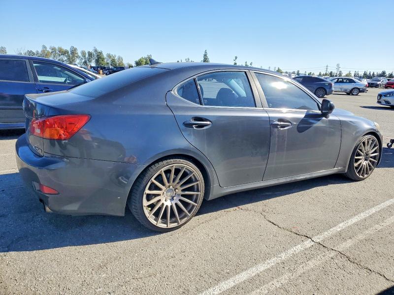 Photo 3 from auction – 2007 LEXUS IS 250 with VIN JTHBK262172034842