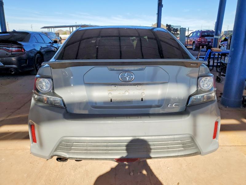 Photo 6 from auction – 2014 TOYOTA SCION TC with VIN JTKJF5C73E3073127