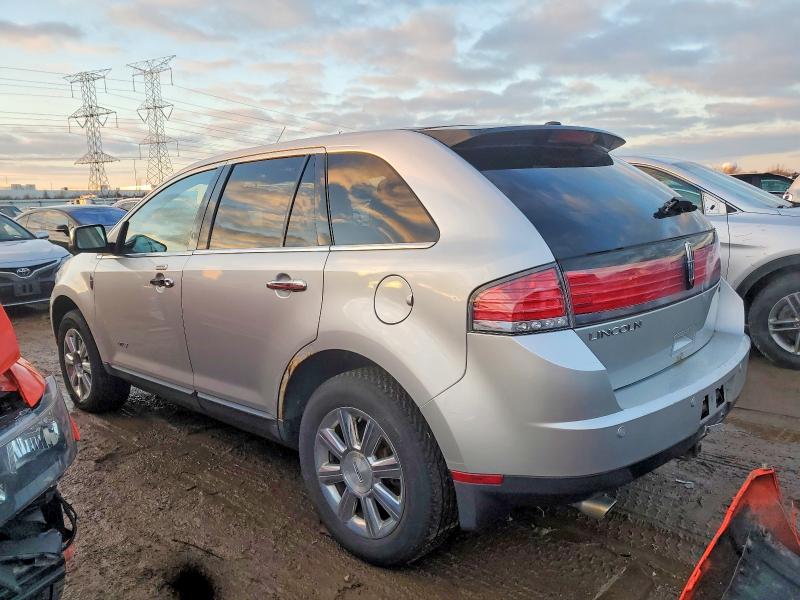 Photo 2 from auction – 2009 LINCOLN TOWNHOUSE MKX with VIN 2LMDU68C99BJ01802