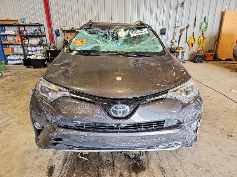 Photo 5 from auction – 2017 TOYOTA RAV4 with VIN 2T3YFREV9HW318118