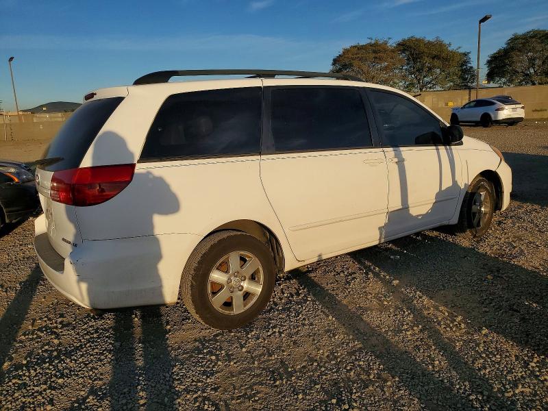 Photo 3 from auction – 2004 TOYOTA SIENNA CE with VIN 5TDZA23C54S101138