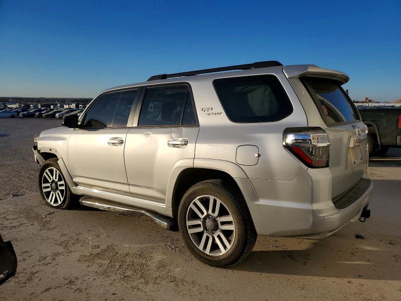 Photo 2 from auction – 2022 TOYOTA 4RUNNER SR with VIN JTESU5JR8N6058400