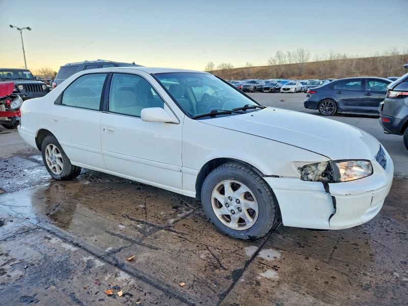 Photo 4 from auction – 2000 TOYOTA CAMRY CE with VIN JT2BG22K9Y0471549