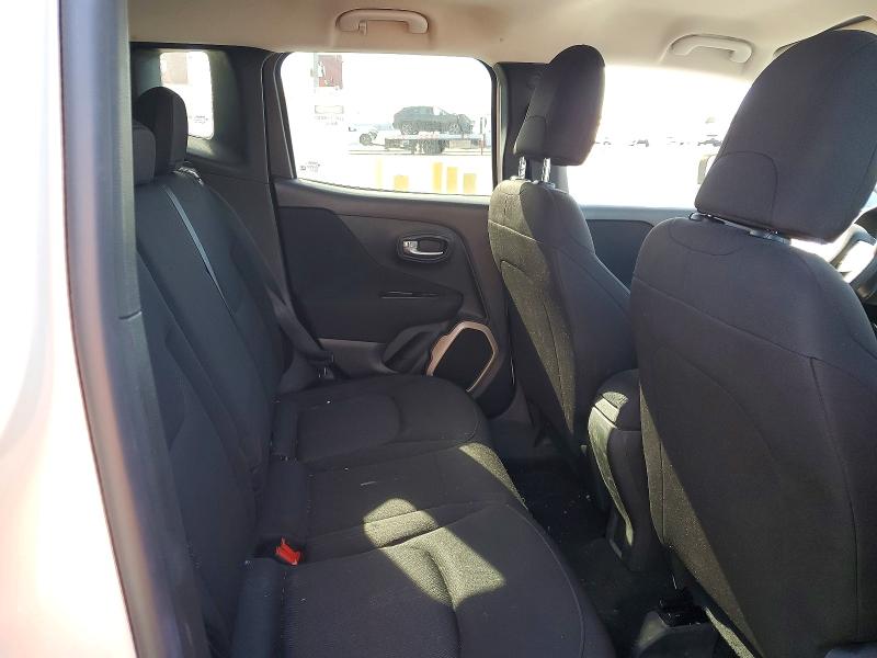 Photo 11 from auction – 2017 JEEP RENEGADE with VIN ZACCJBAB5HPF96847