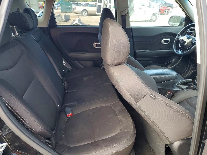 Photo 11 from auction – 2016 KIA SOUL with VIN KNDJN2A22G7287554