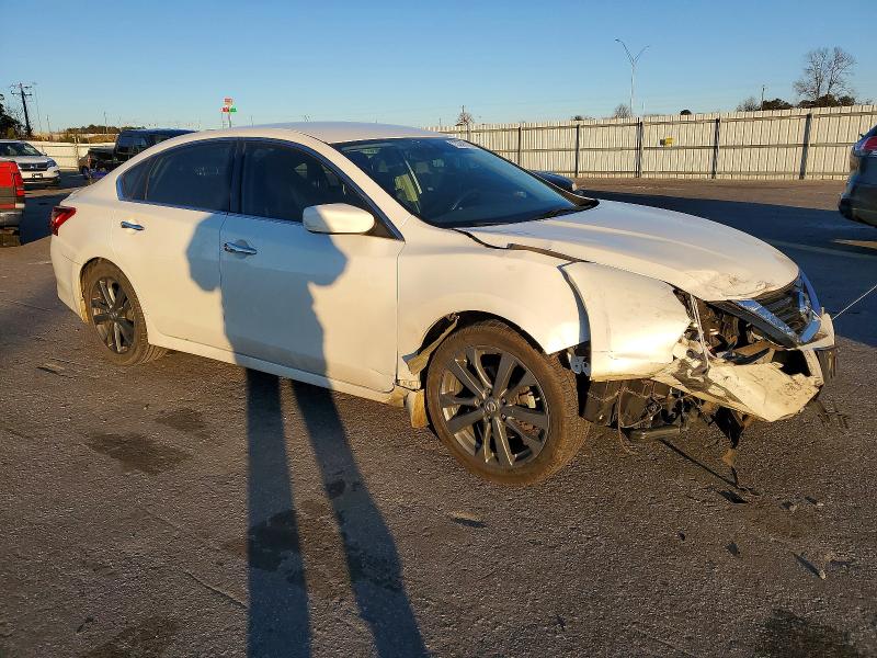 Photo 4 from auction – 2018 NISSAN ALTIMA 2.5 with VIN 1N4AL3AP7JC244999