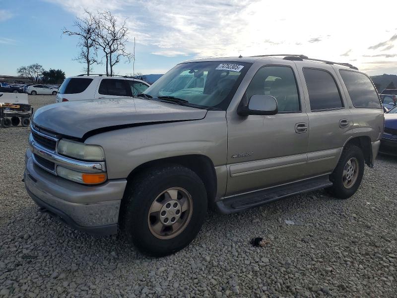 CHEVROLET TAHOE C150 2002 with VIN 1GNEC13TX2R142547 - Photo from auction