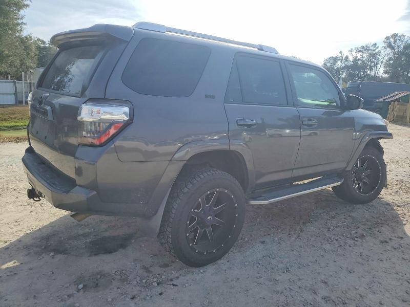 Фото 3 с аукциона – 2015 TOYOTA 4RUNNER с VIN JTEZU5JR7F5099963