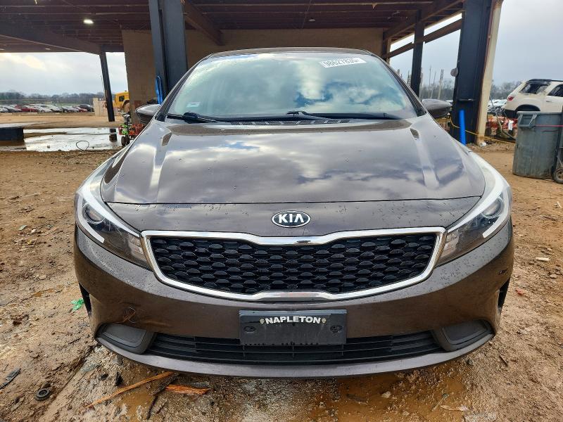 Photo 5 from auction – 2017 KIA FORTE LX with VIN 3KPFK4A74HE157122