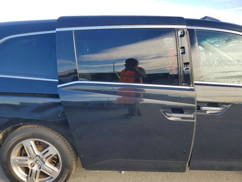 Photo 11 from auction – 2011 HONDA ODYSSEY TO with VIN 5FNRL5H96BB037184