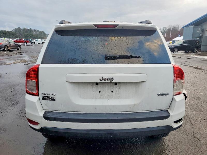 Photo 6 from auction – 2012 JEEP COMPASS LA with VIN 1C4NJDEB5CD676672