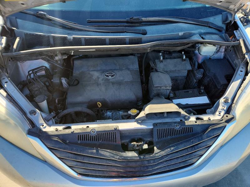 Photo 12 from auction – 2012 TOYOTA SIENNA LE with VIN 5TDKK3DC6CS177582
